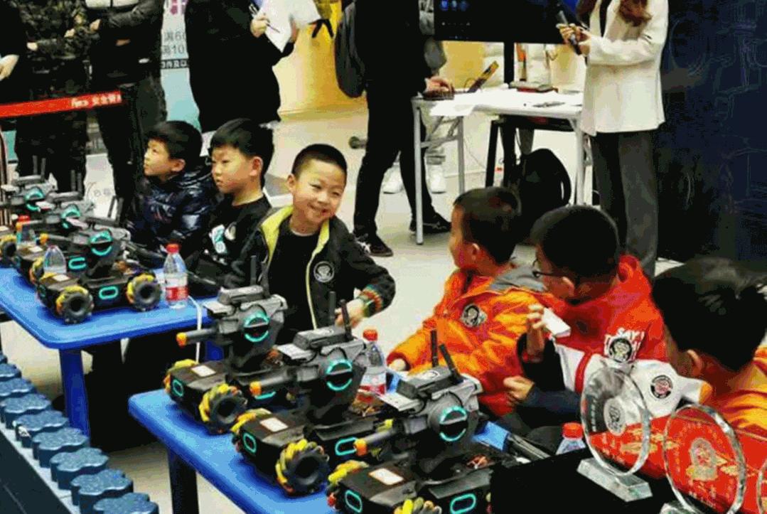 贵阳市观山湖区适合拍照打卡的店,美食探店观山湖区