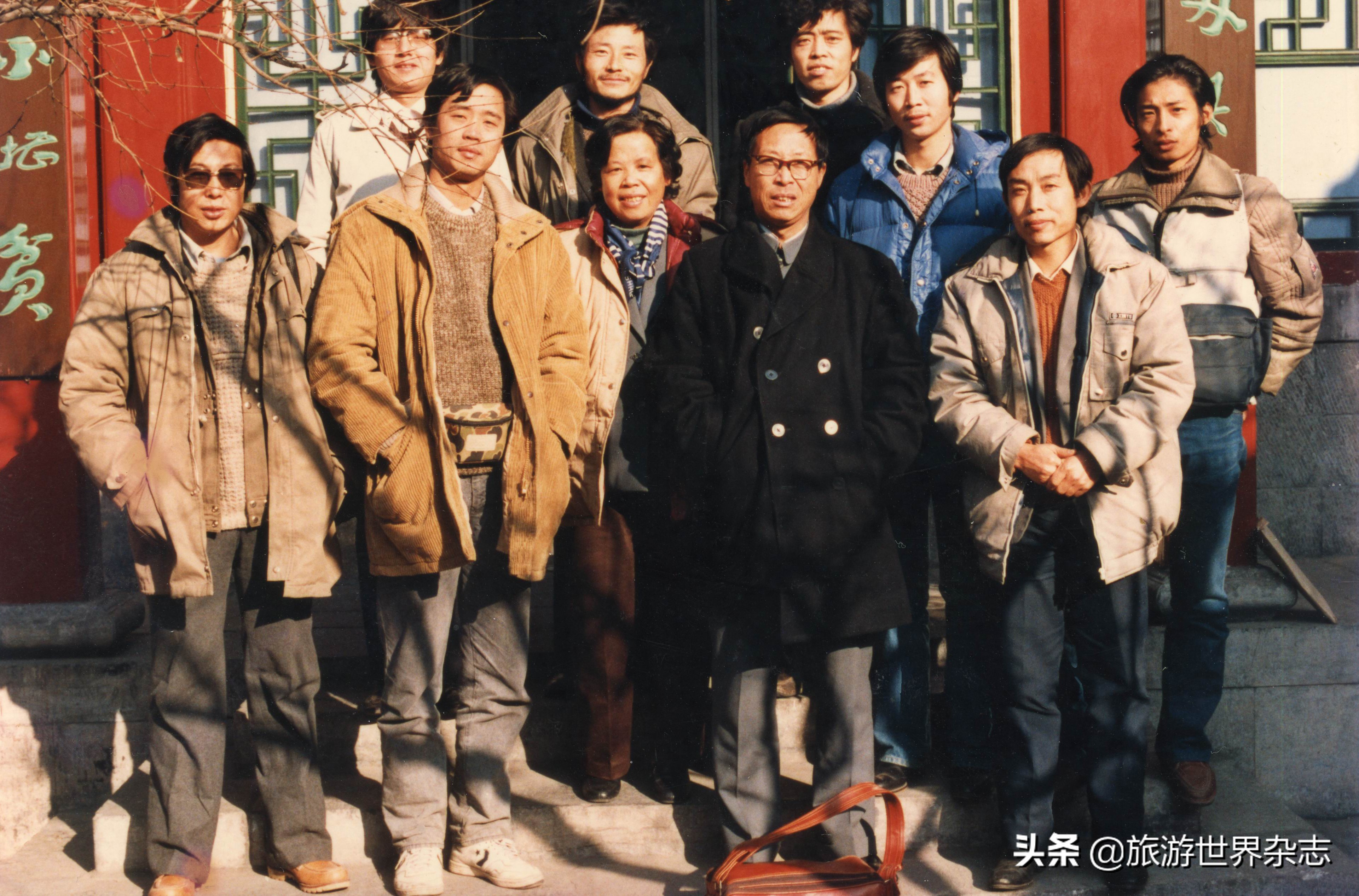 摄影家曾毅个人资料及简介,曾毅访问中国摄影师