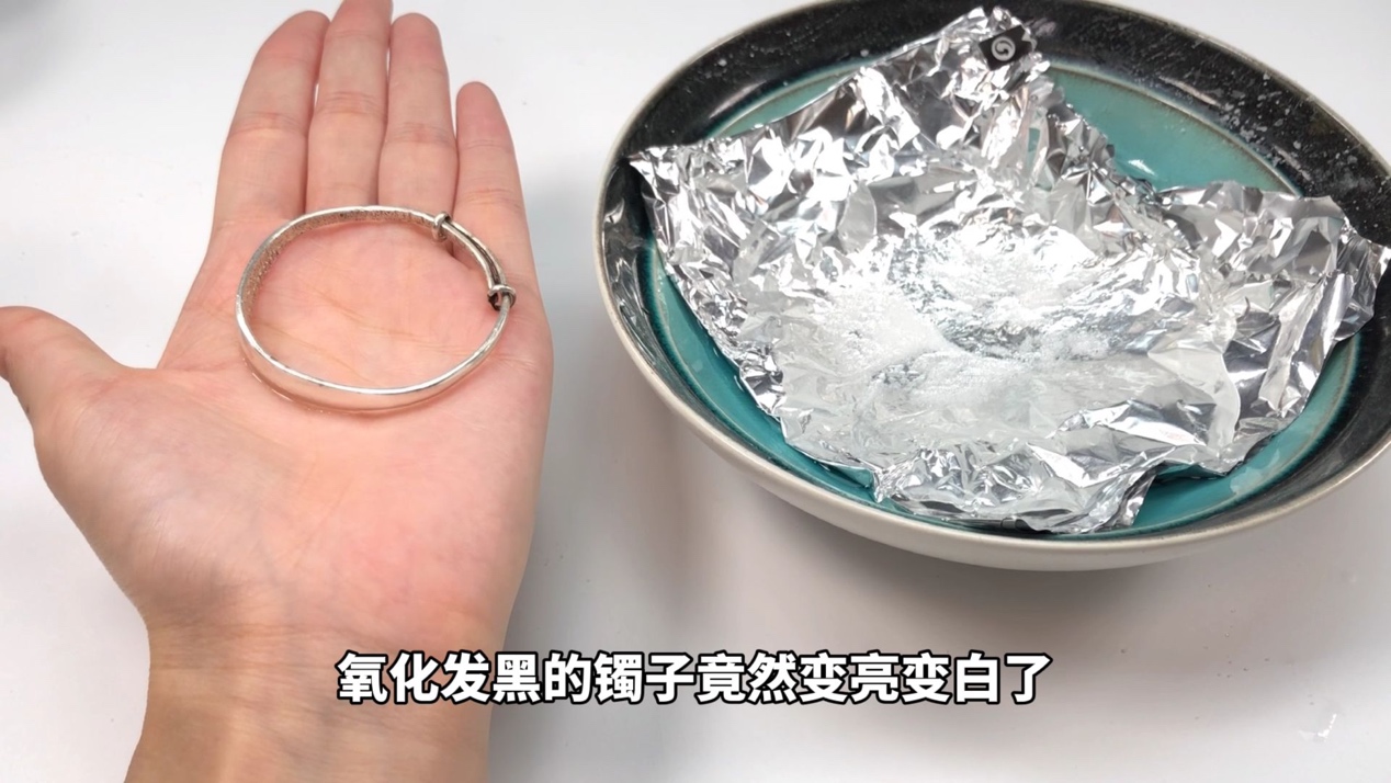 银首饰变黑怎么清洗最好的方法,银饰发黑牙膏怎么洗