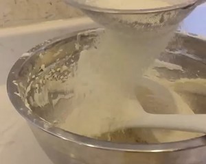 甜品界的万人迷，彻夜排队为购买，教你制作酥到掉渣的珍妮曲奇