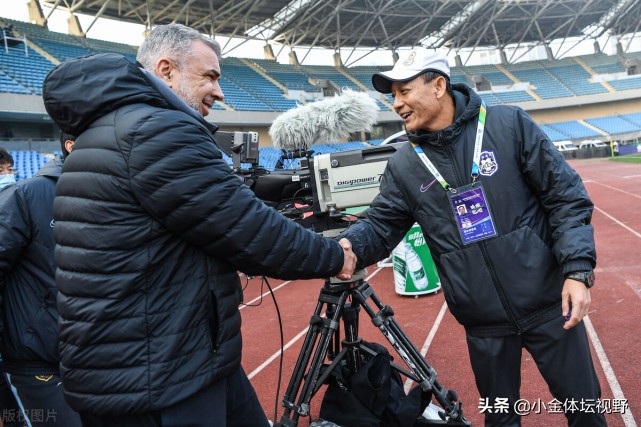 曝江苏天津停运差距：江苏球员卖房自费训练，天津球员获首笔工资