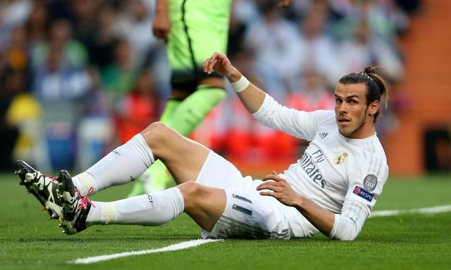 踢足球和打篮球区别采访,踢足球和打篮球哪个更需要身体