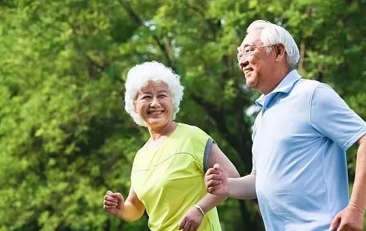 老寒腿为啥久治不愈、反复发作？警惕七大征兆