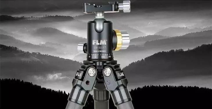 花3000元买一个手机需要多少钱,花3000块买一个手机算贵吗