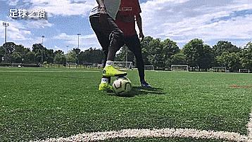 足球后卫防守技巧,足球在线4防守技巧