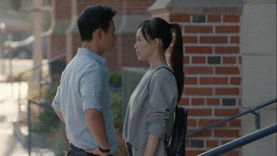 如何进行浪漫的法式接吻,学会拥抱的技巧