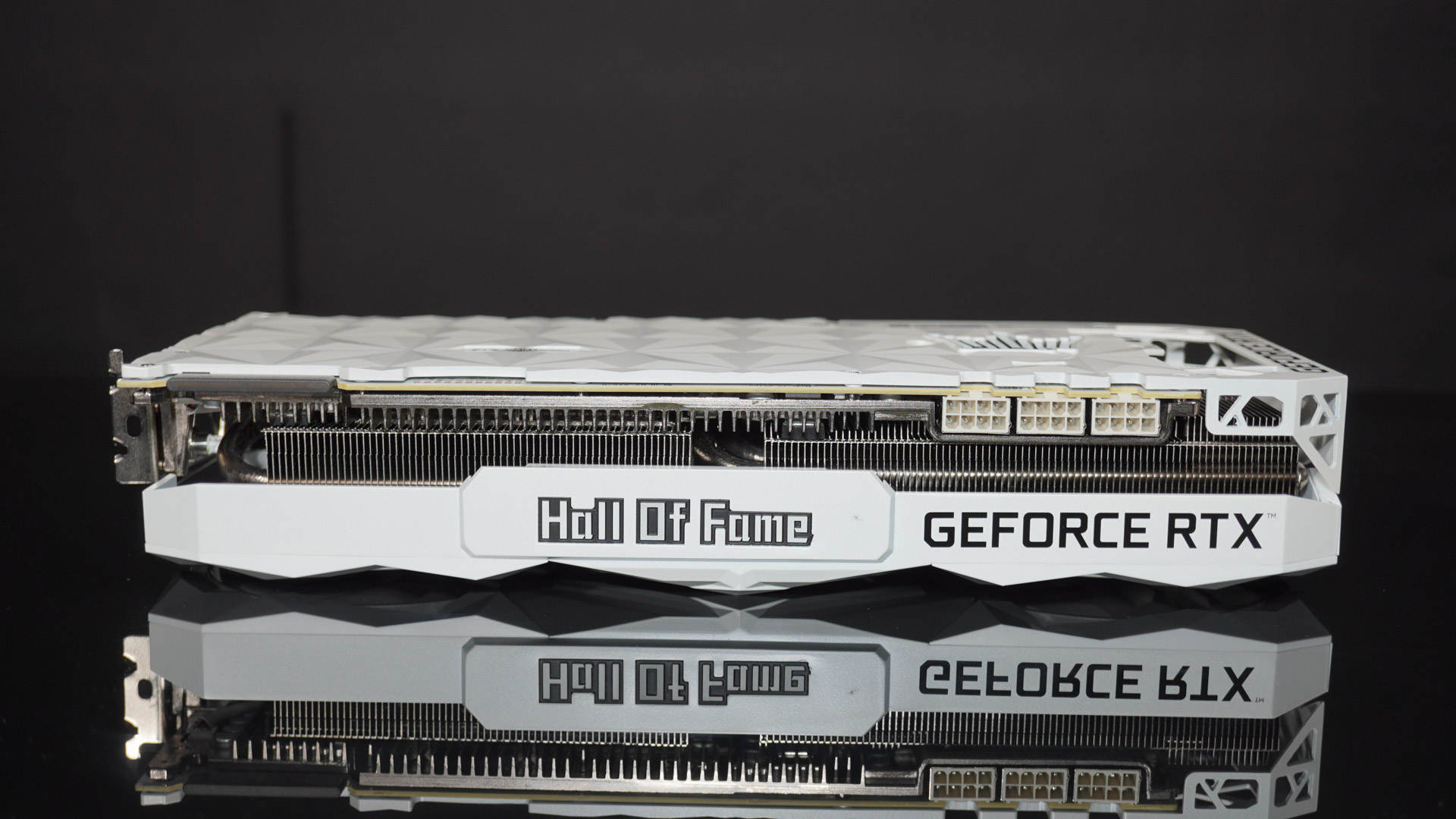 4K光追王炸！影驰3090HOFEX名人堂限量版显卡