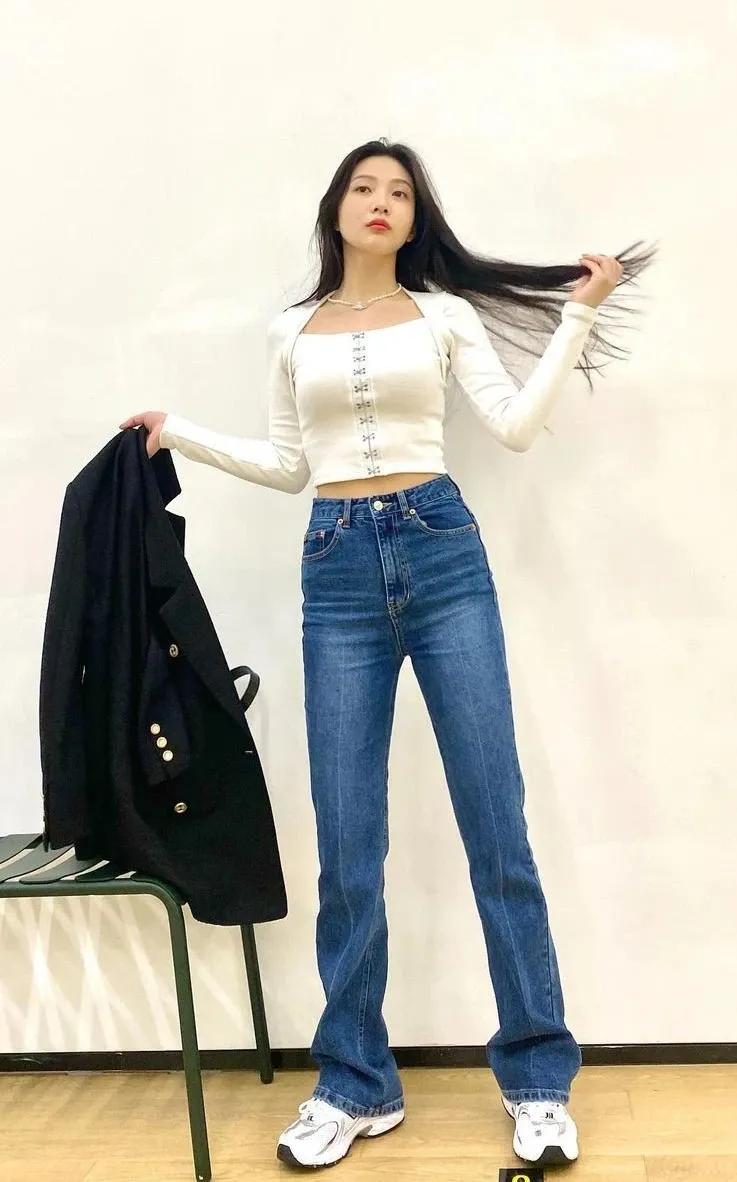 宣美拉长腿,宣美的腿真的那么长么