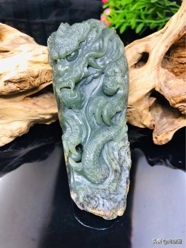 那位玩木串杂项花了三四十万的主，如果花在河磨玉上会咋样