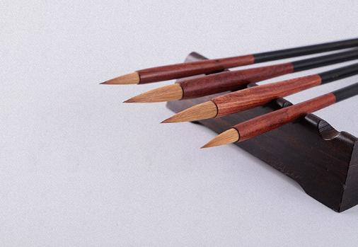 毛笔怎么选才是正确的,毛笔到底如何选呀