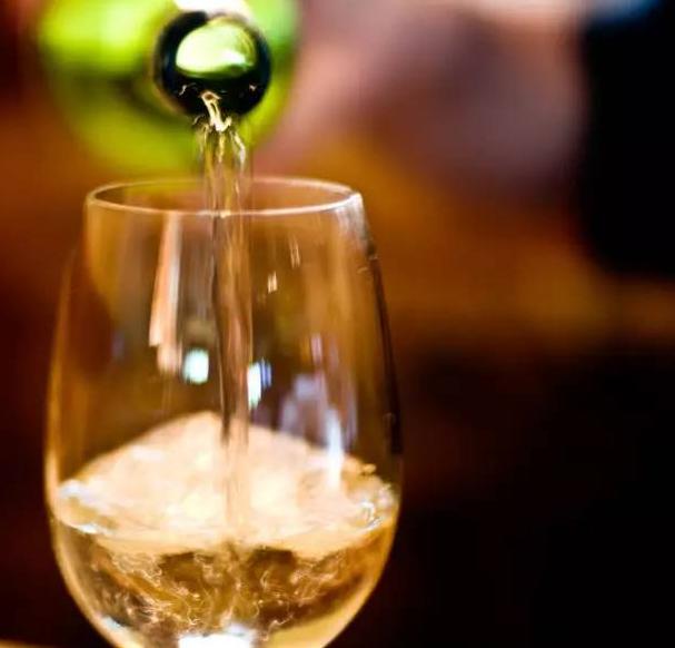 山东人最能喝的是什么,山东最好喝什么酒