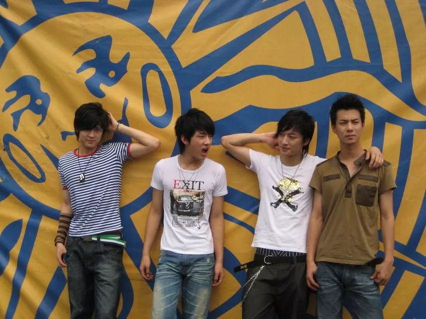 外地人说上海话的方言,方言用上海话怎么说