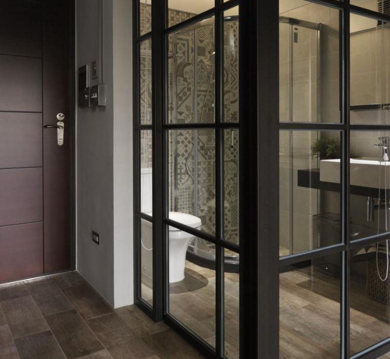 木纹砖的优缺点黑白风,木纹砖和木板找平方式一样吗