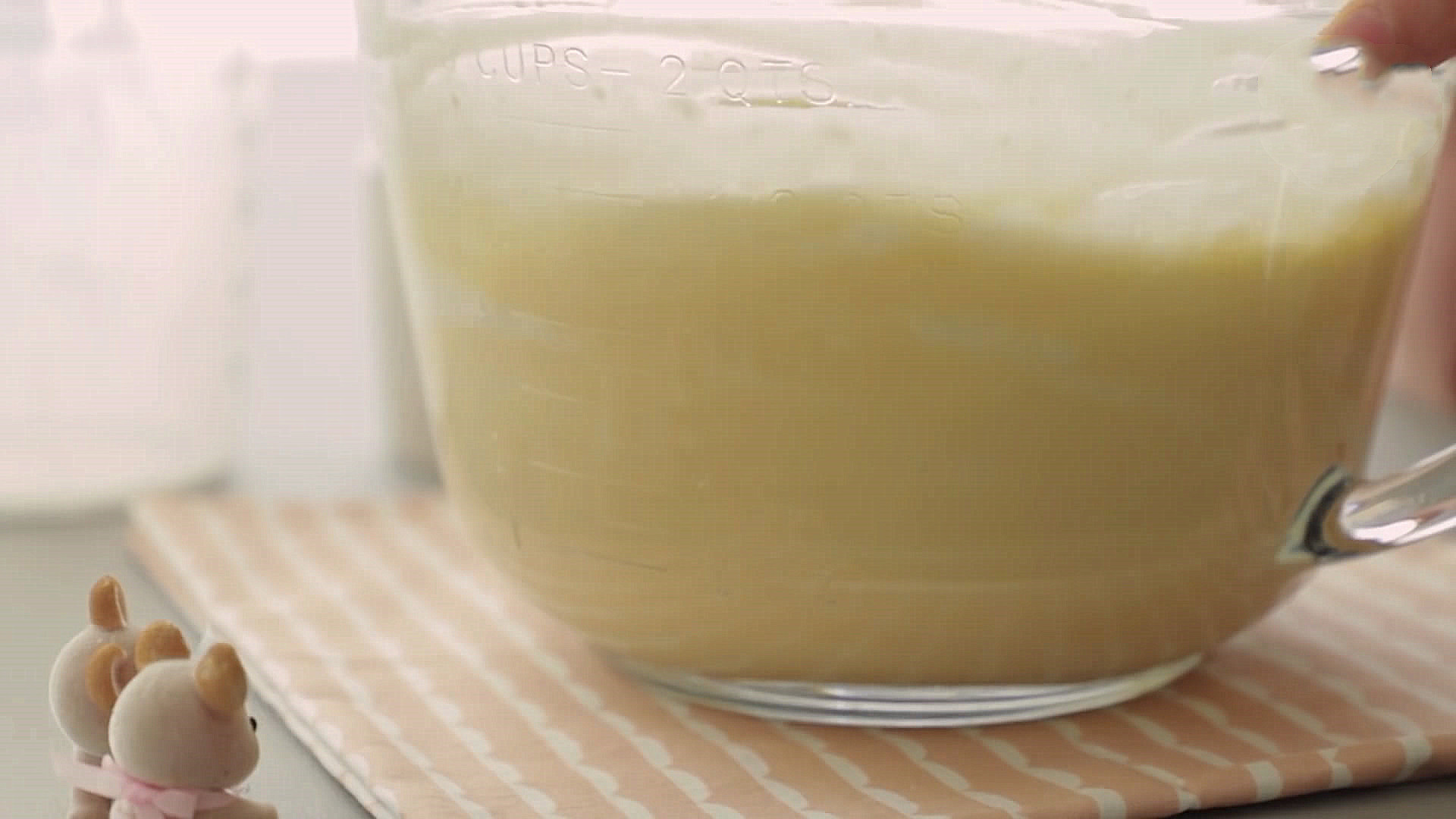 不需要奶油和烤箱的蛋糕教程,适合新手的奶油蛋糕