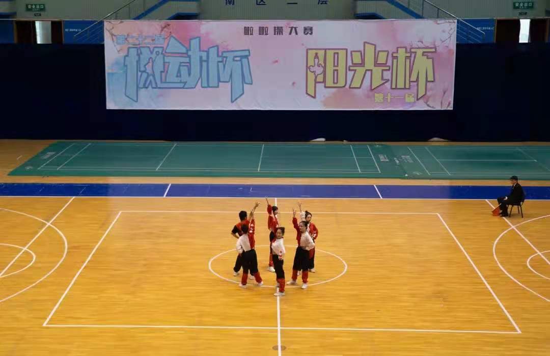 五月动起来图片,五月动起来舞蹈视频