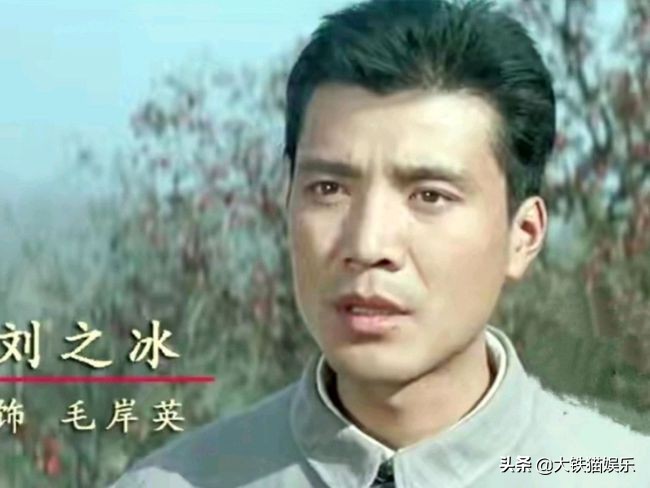 《扫黑风暴》10位大叔年轻旧照曝光，有人俊而不娘，有人长相老成