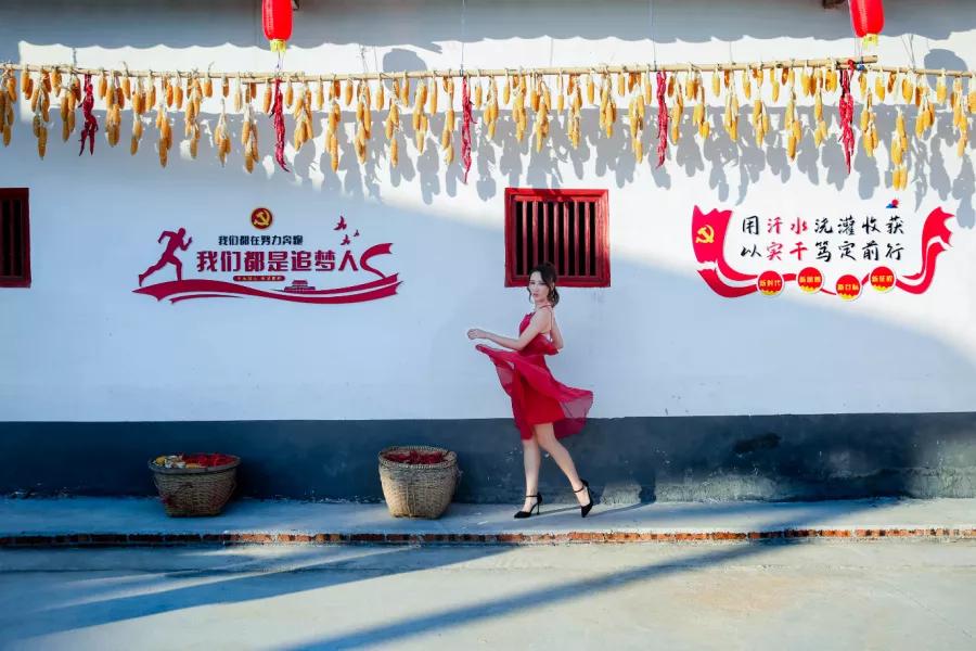 楹﹀厓鎽勫奖,楹﹀厓瑙嗛