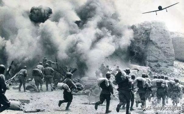 五十四团一营一天死三个营长。团长：天杀的黄维，一个也不给我留
