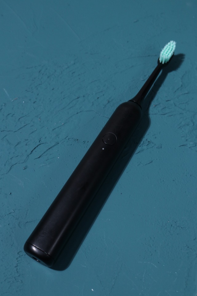 欧乐b电动牙刷和飞利浦哪个好,欧乐b和飞利浦哪个电动牙刷好