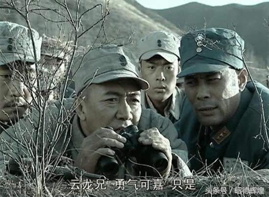 楚云飞送李云龙一把勃朗宁小手枪,新亮剑楚云飞送给李云龙的勃朗宁