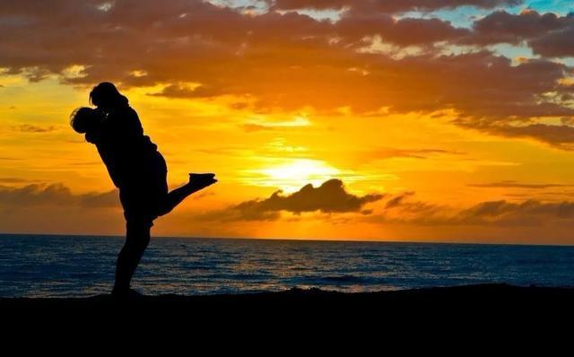 29岁大龄单身女生要求年薪20万,36岁大龄剩女的月薪2万