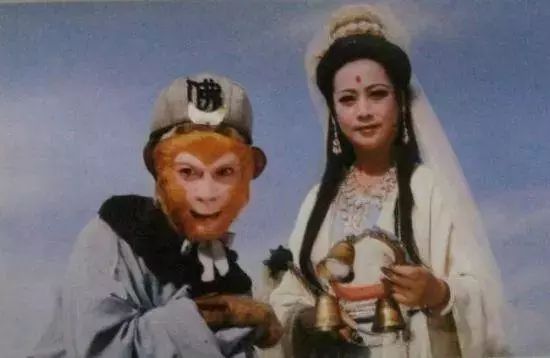 观音的玉净瓶和老君的八卦炉，谁的法宝更厉害？你看孙悟空咋说