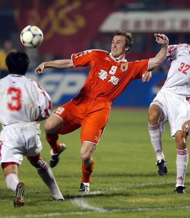 山东鲁能泰山之2002年第五篇