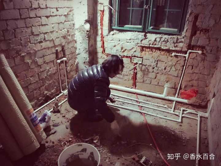 买了高层的人怎么样了,买了顶楼的房子后悔了吗