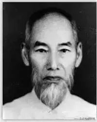 从银生到普洱，从倚邦、易武到佛海看普洱茶的产、运和销流变史