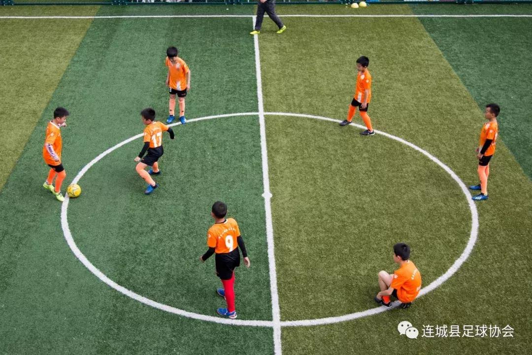 冠豸山旗舰足球俱乐部,冠豸山足球队