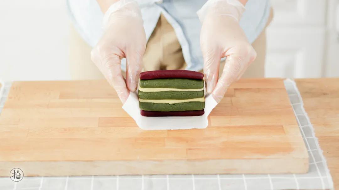 超简单的圣诞曲奇,萌萌的小饼干