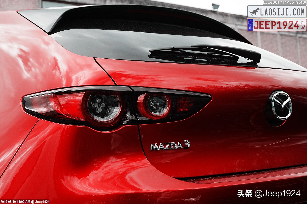 欧洲4S店实拍系列之Mazda,1---马3，我眼里最帅的两厢车