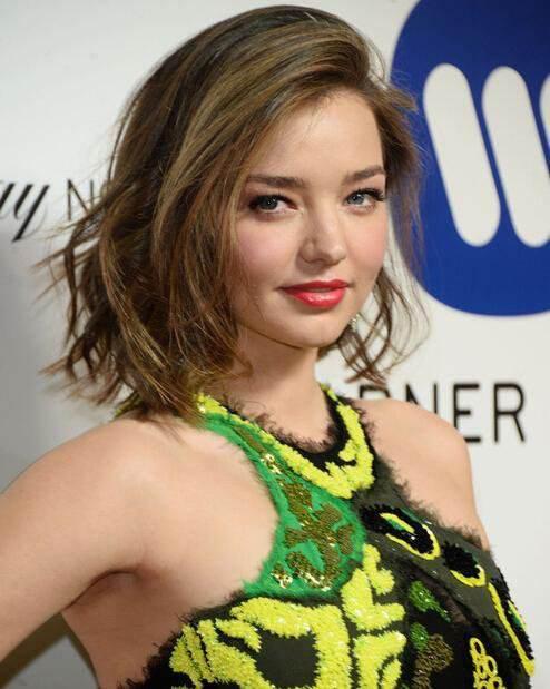 适合颧骨宽脸型的短发,颧骨宽短发发型