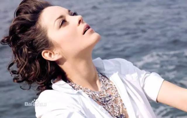 风情万种的法国女人为什么如此令人着迷?