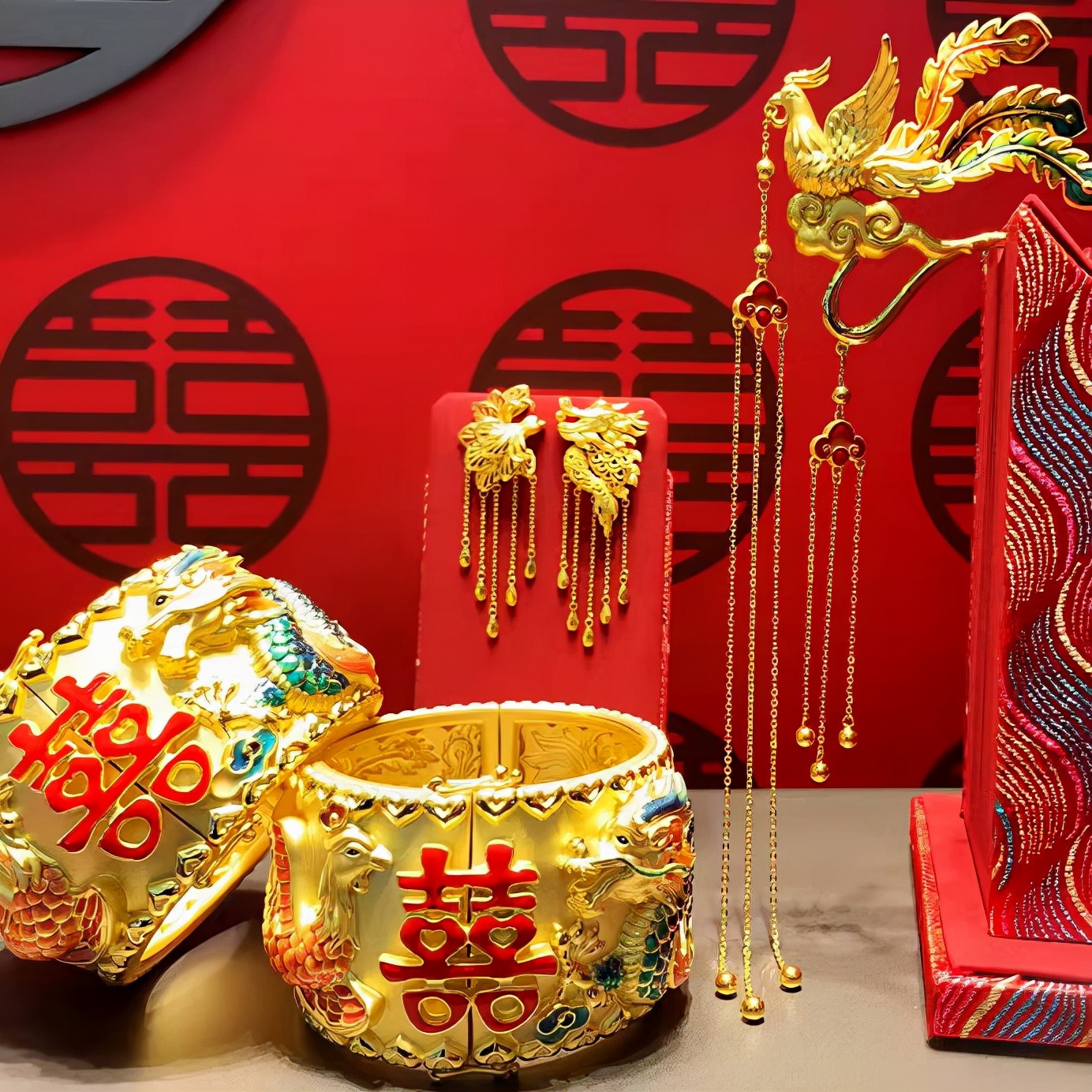 金大福周六福六福哪个好,周六福周大生老凤祥金大福