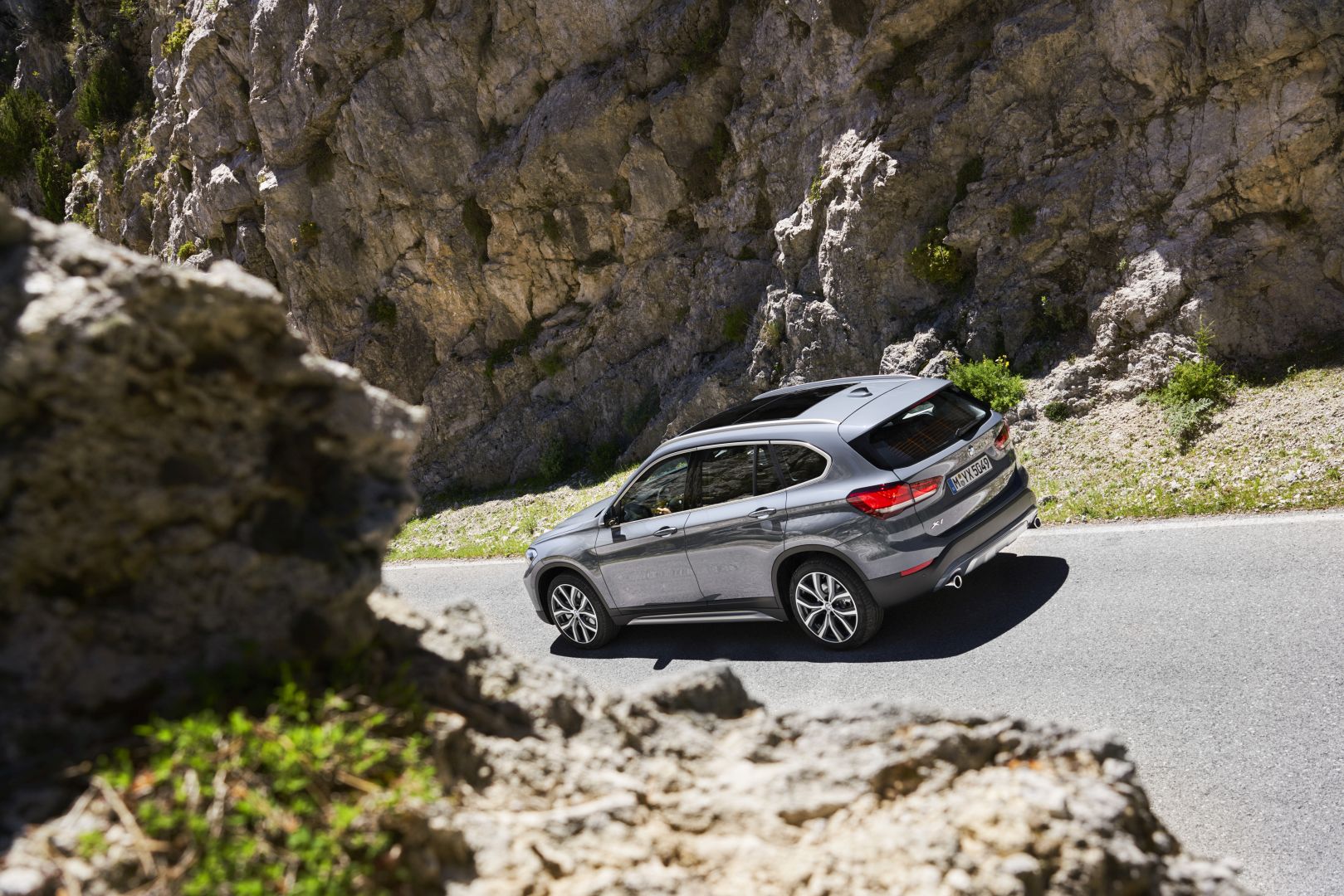 2021宝马x1三缸到底抖不抖,三缸宝马x1二手车值不值得入手