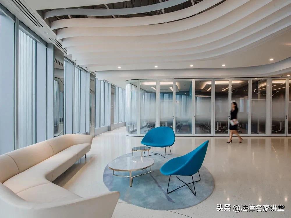 盘点那些颜值超高的警察,国内外顶尖律所