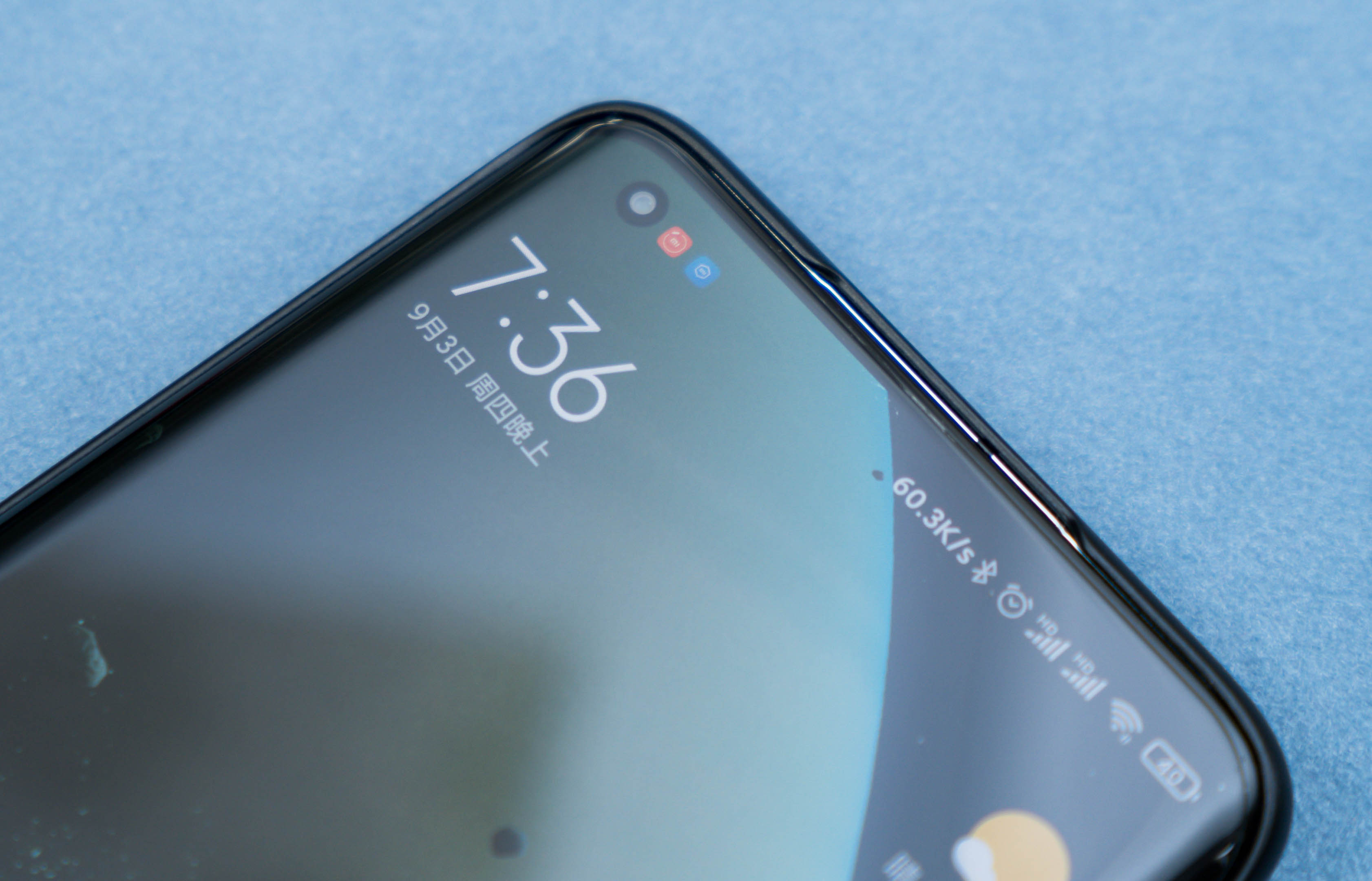 自己贴手机钢化贴膜的方法,钢化玻璃手机贴膜教程