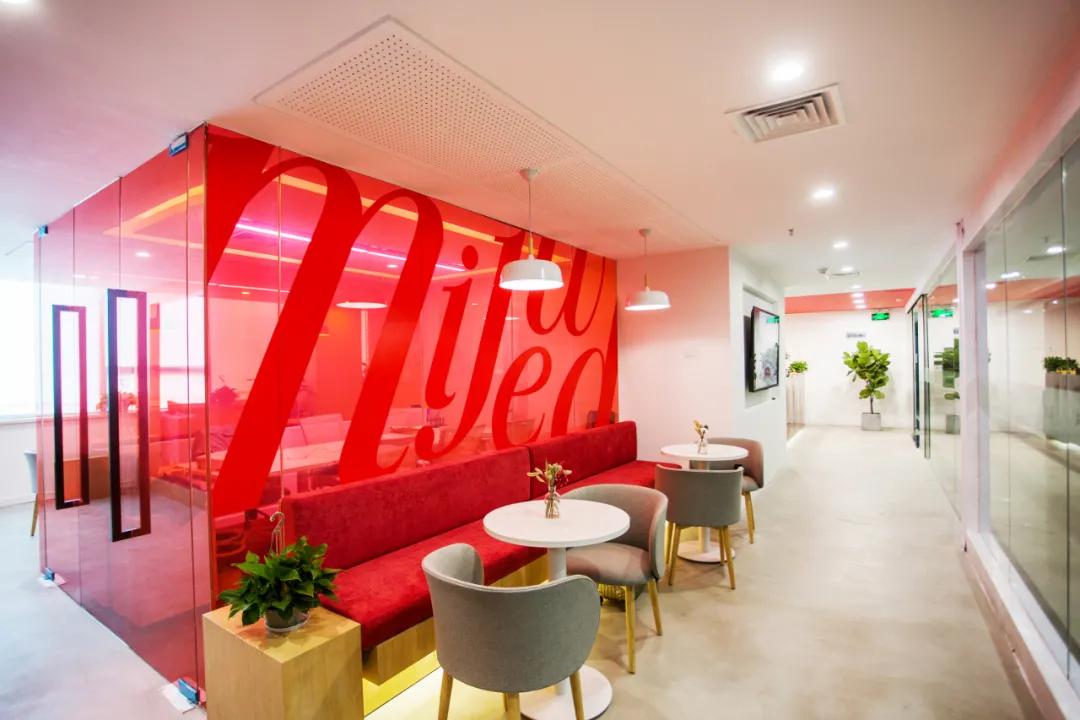 疫情过后,我们在抖音搞了个破2.7亿点击的婚礼