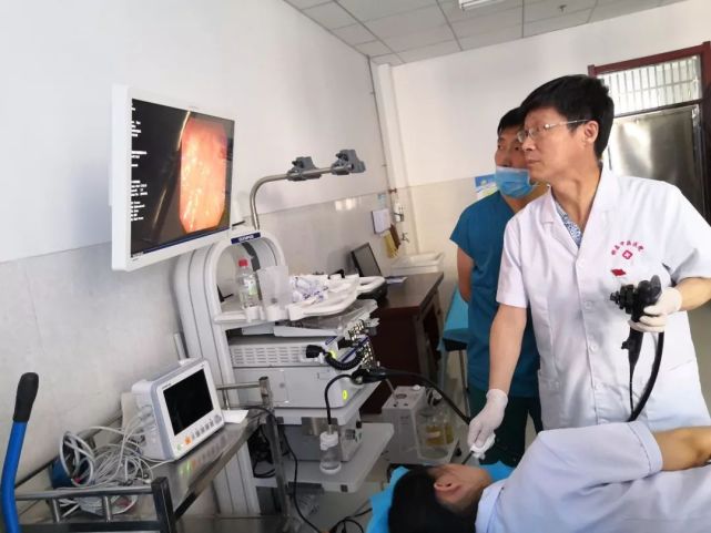 胃镜检查时医生把胃切了,胃镜检查医生说胃要切一般准吗