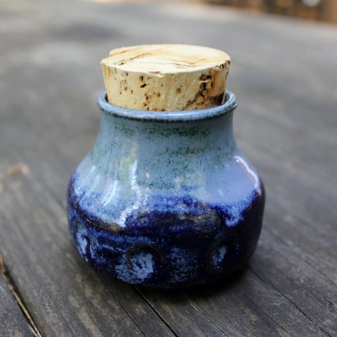 大家拧不开瓶盖是什么样子的,怎么才能拧不开瓶盖