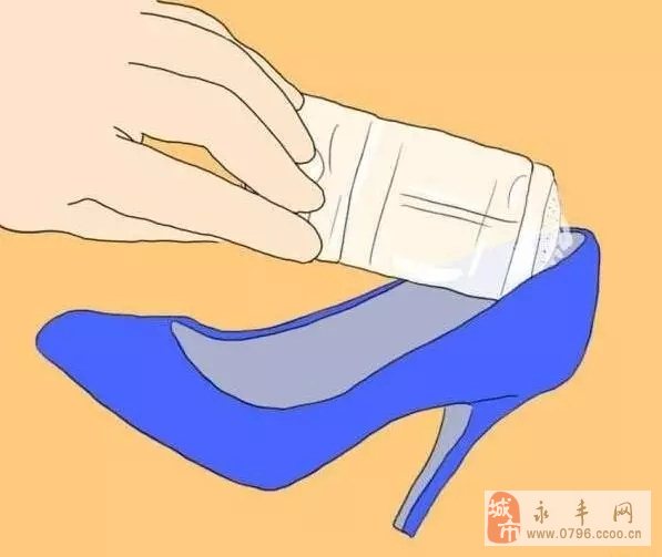 ecco鞋子如何保养,灰皮鞋子容易脏怎么保养