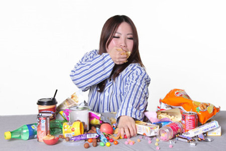 有助流产的跪趴动作,怎么做才能让胎儿容易流产