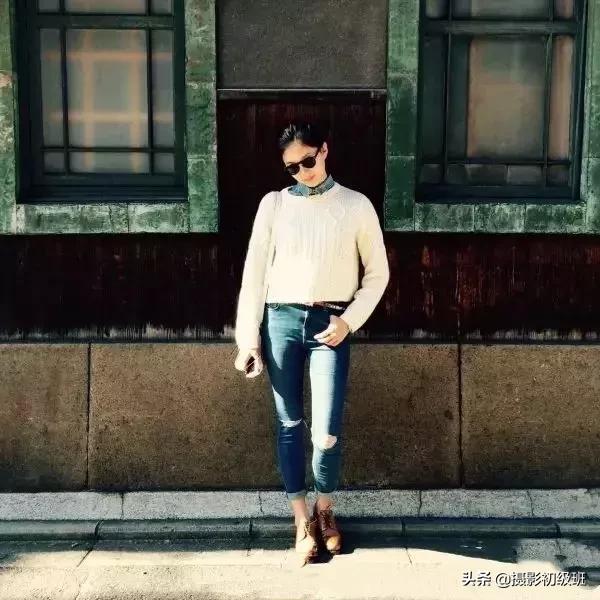 拍照怎么摆姿势更自然,如何拍照姿势不僵硬