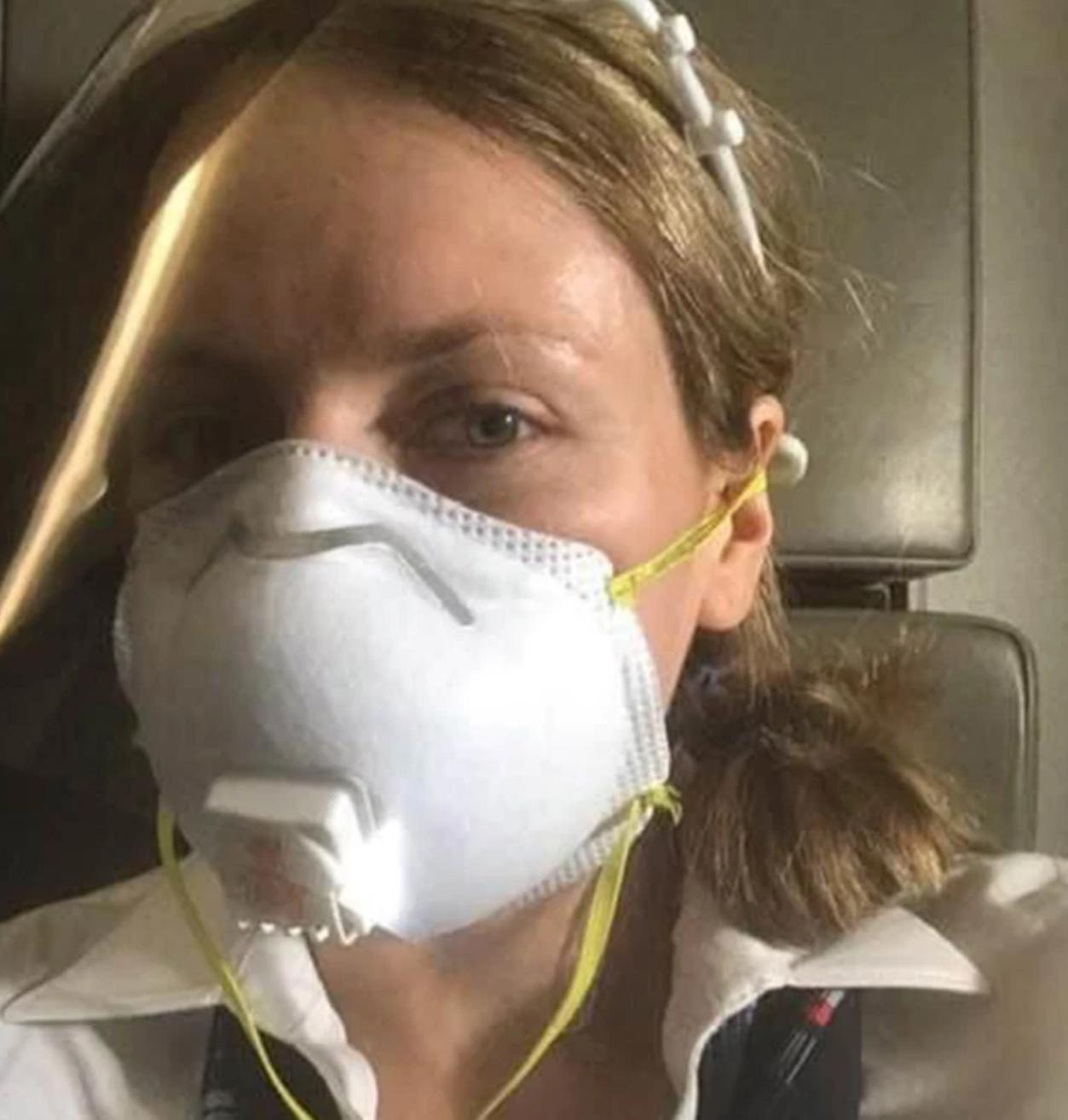 航空空姐感染新冠病毒,美国空乘感染新冠病毒