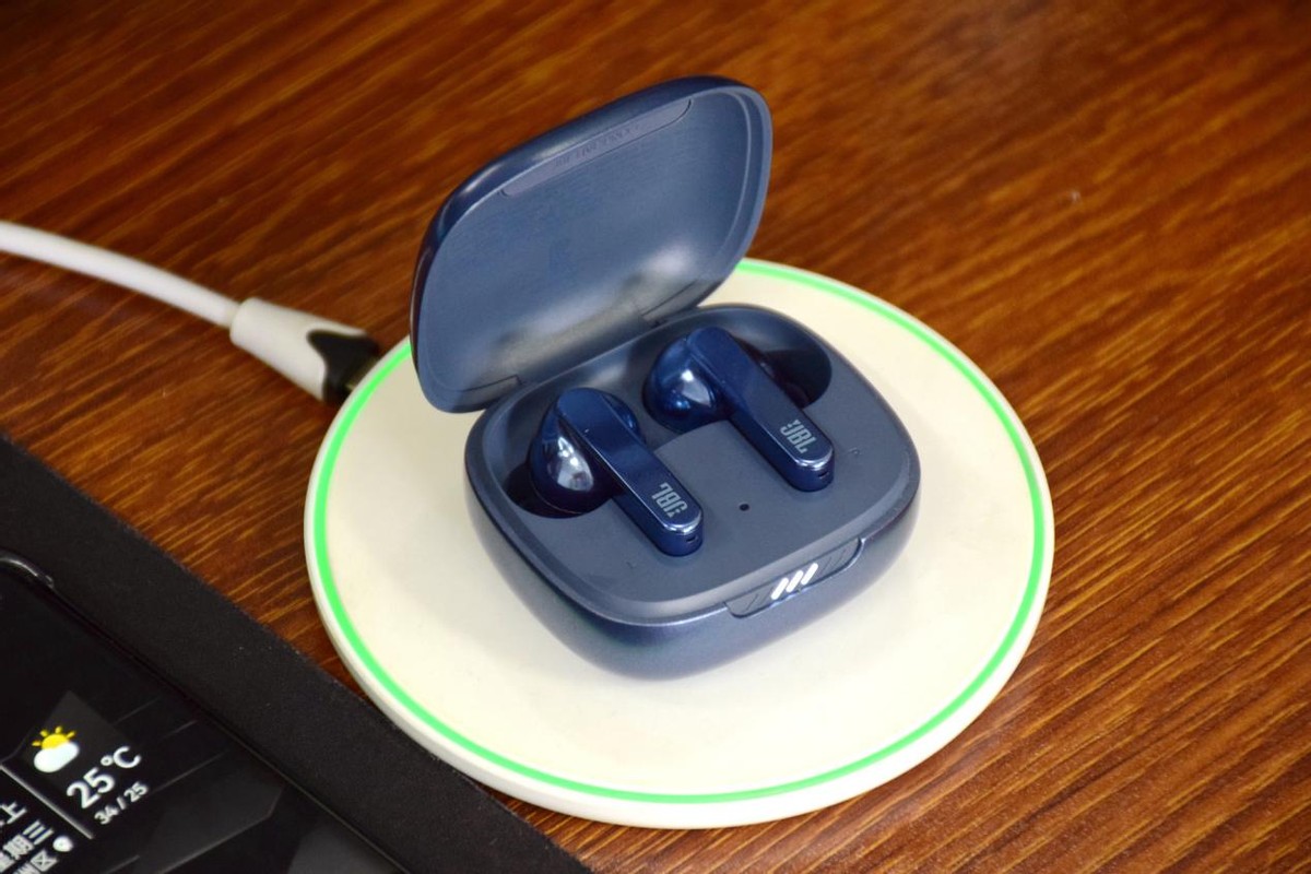 jbl蓝牙耳机降噪效果测评,jbl触屏耳机降噪测评