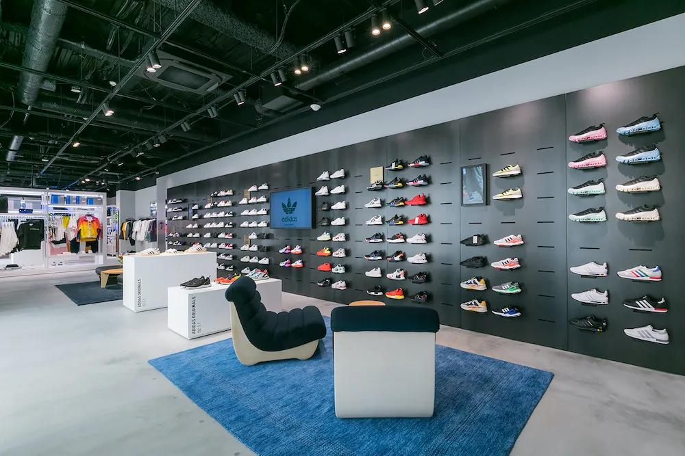 海港城业绩,海南国际免税城一年营收