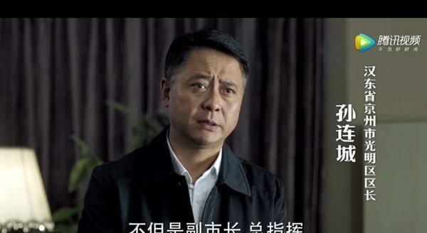 老版三国演义同一个人物几个演员,盘点94版三国演义当时的龙套演员