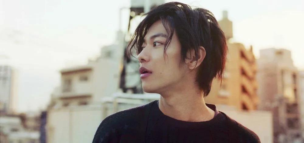 被骂幼稚？这明明是养成无数男神的9分神剧