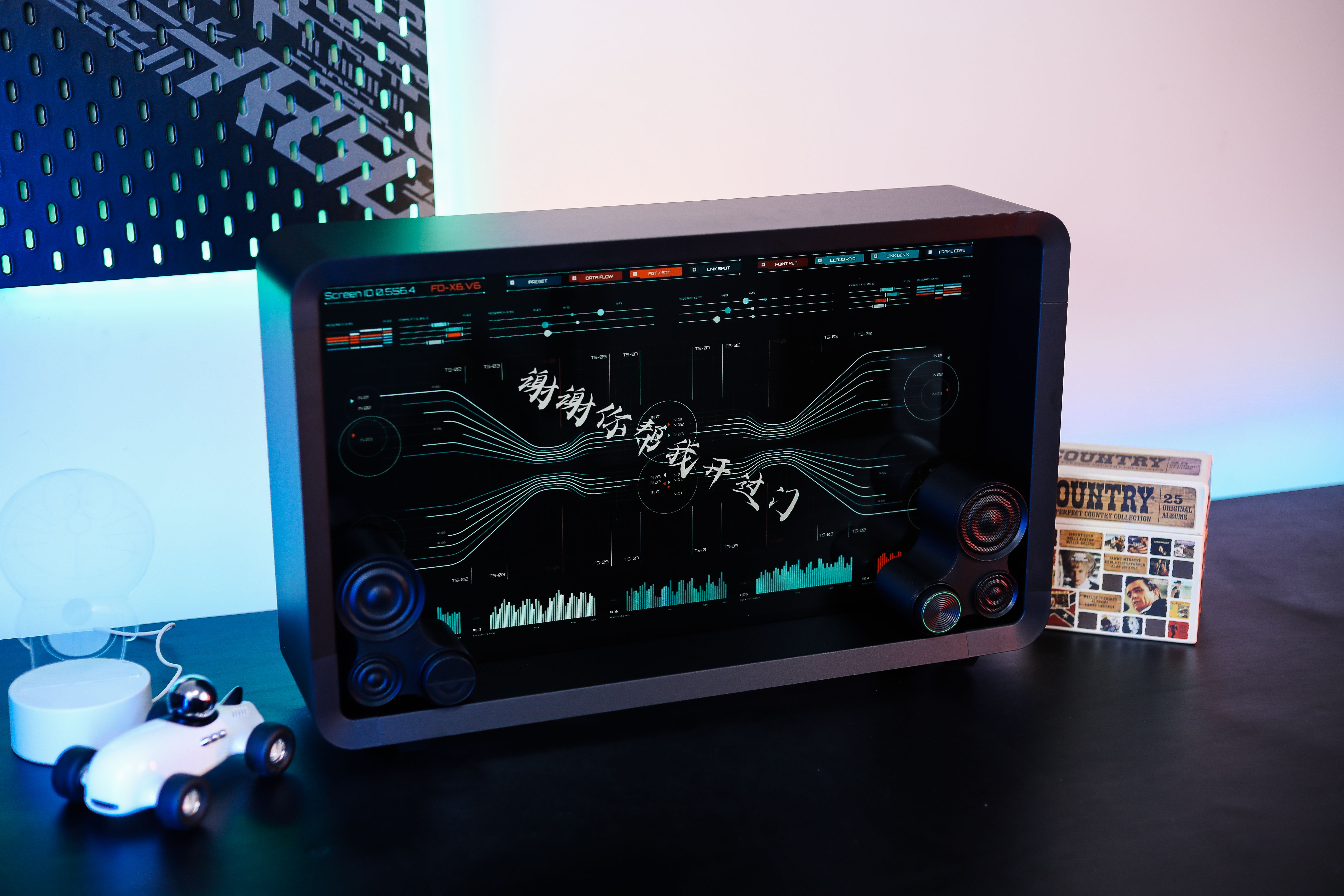 Lyiew悬浮歌词蓝牙音箱:让您听觉视觉都震撼